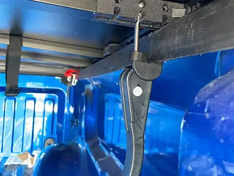 Soft Vinly Tri-Fold Tonneau Cover for Honda Jeep