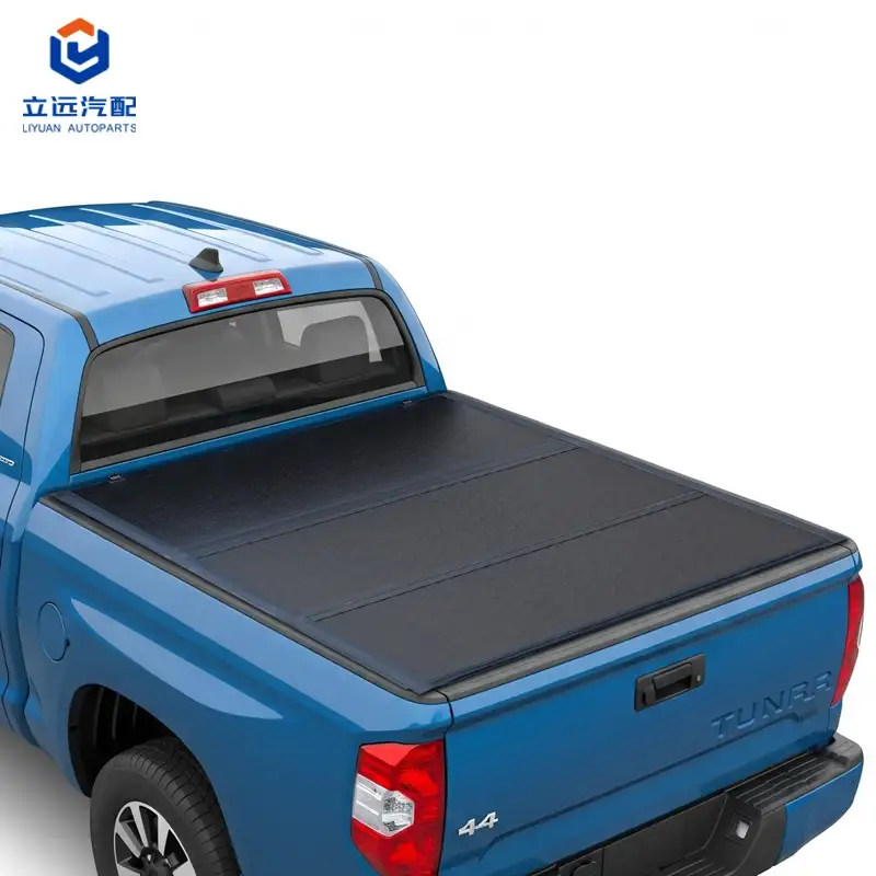 Nízkoprofilový pevný Tri-Fold Kryt Tonneau pro Toyota